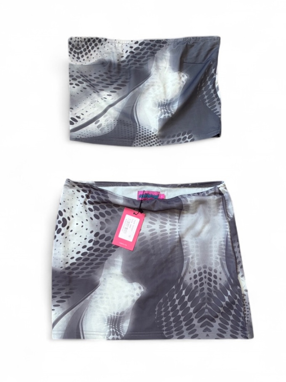 Edikted Rave Queen Gray Abstract Print Mini Skirt Set